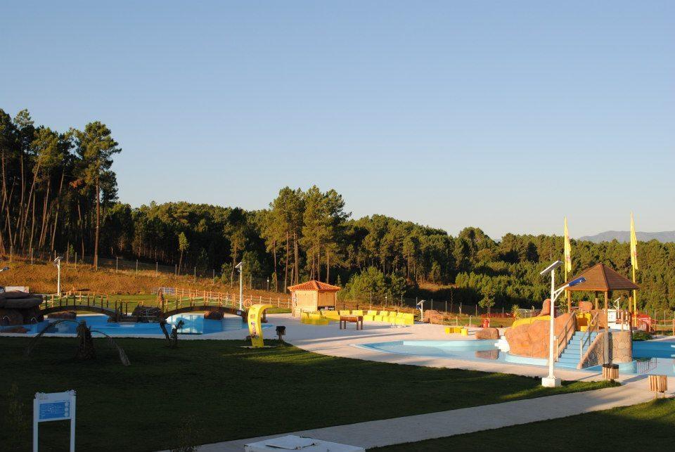 Naturwaterpark - Parque De Diversoes Do Douro Hotel Vilela  Exterior photo